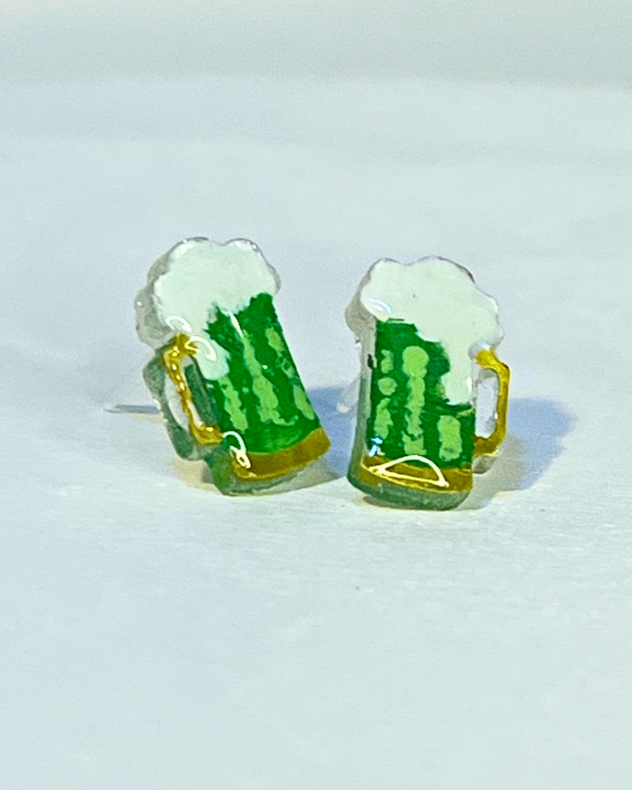 Green Beer Earrings 🍀🍻